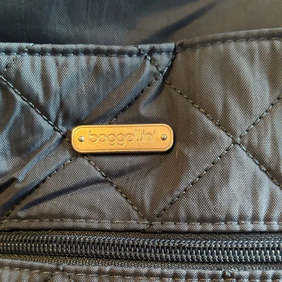 Teal Quilted Shoulder Bag - Picture 4 of 7